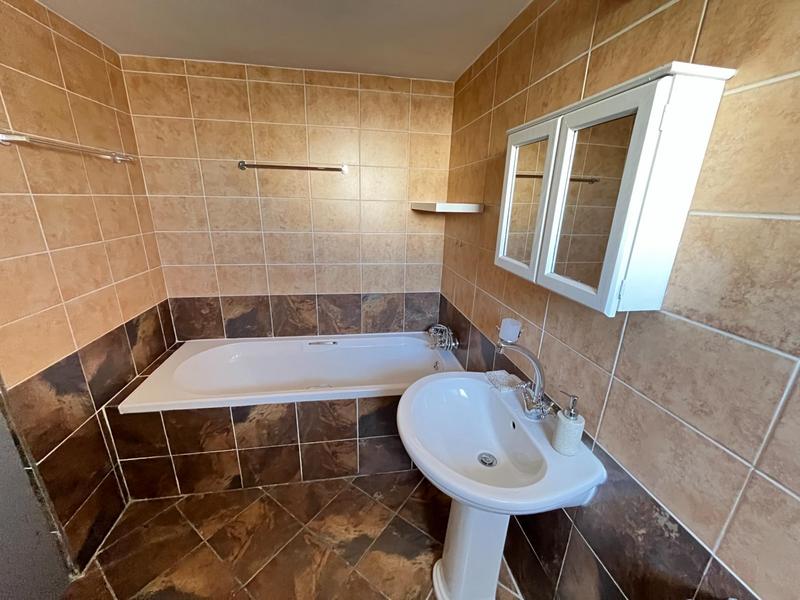 3 Bedroom Property for Sale in Dwarskersbos Western Cape